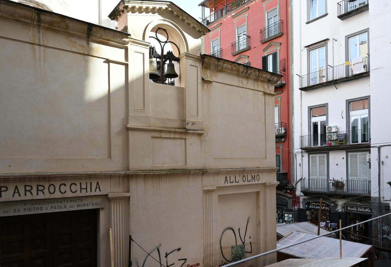 Apartamento Il Rifugio Di Beppe Nápoles Exterior foto
