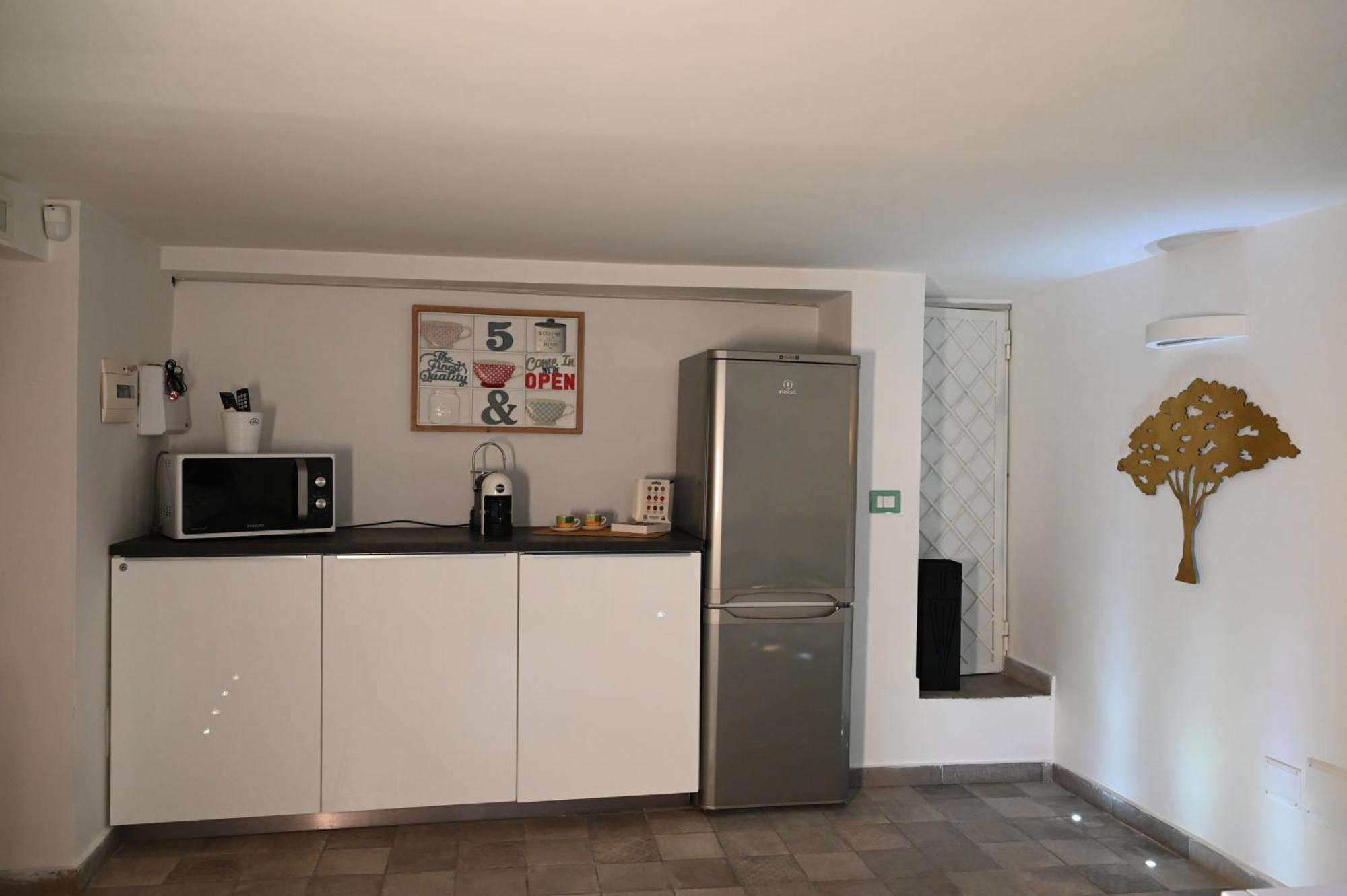 Apartamento Il Rifugio Di Beppe Nápoles Exterior foto